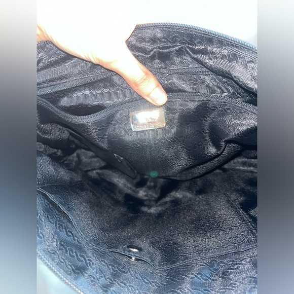 Roberta di Camerino Vintage Black and Red Velvet Shoulder Bag - Picture 12 of 14